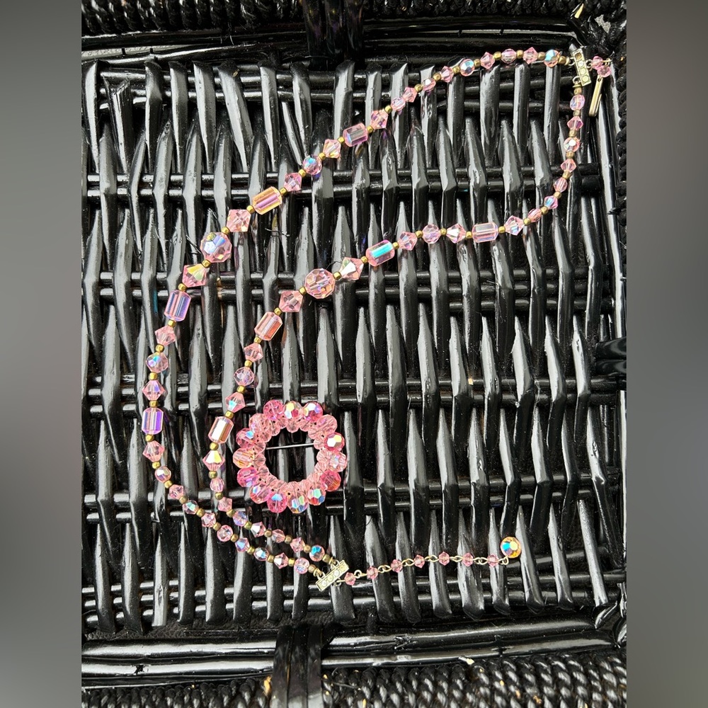 Women’s stone necklace